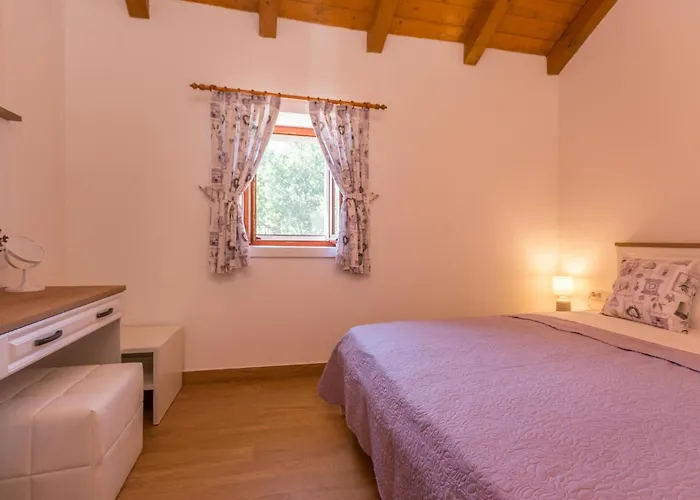 Lovely In Vakantiehuis
