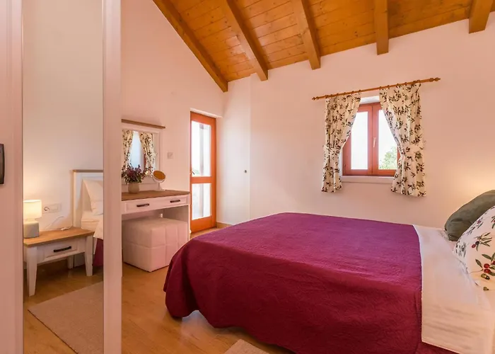 Lovely In 펜션 Stankovci (Zadar)